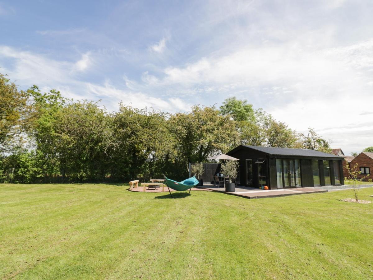 The Tractor Shed Villa Устър Екстериор снимка